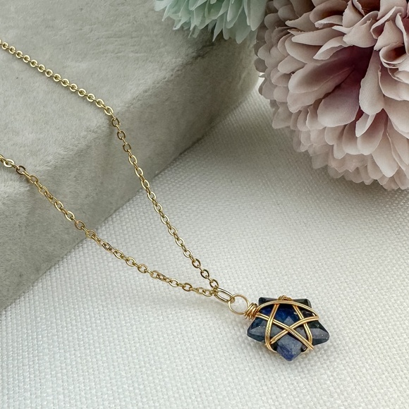 Crystal Lapis Lazuli Necklace - Picture 3 of 4